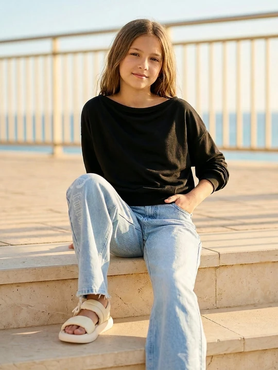 Zdjęcie produktu Sinsay - Bluza crewneck basic - czarny
