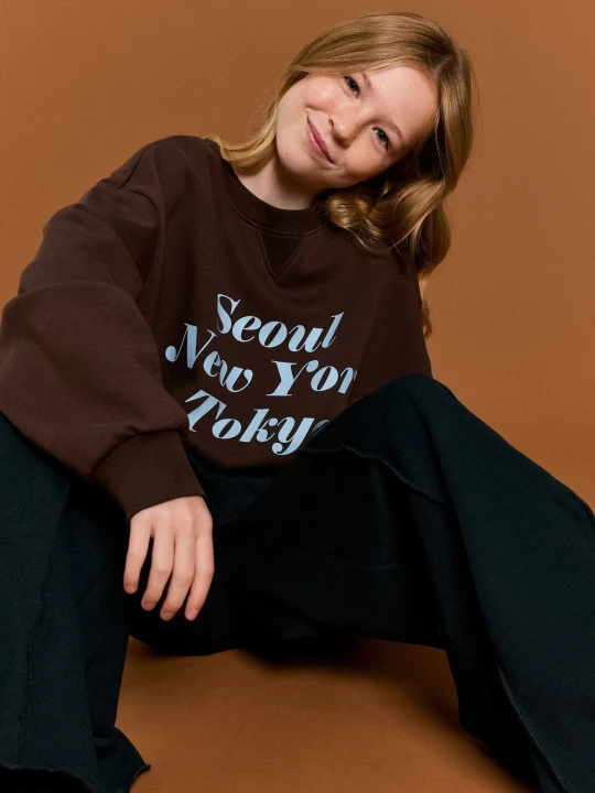 Zdjęcie produktu Sinsay - Bluza crewneck z napisem - brązowy