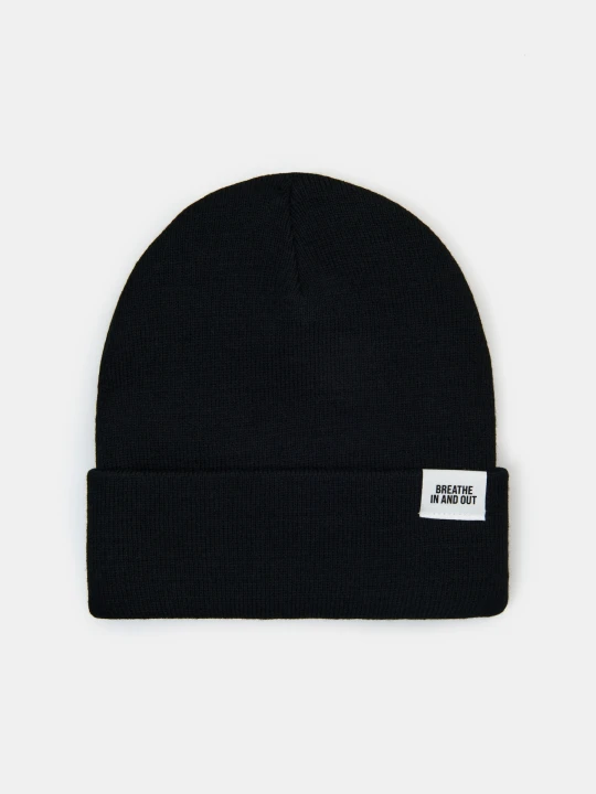 Zdjęcie produktu Sinsay - Czapka beanie z naszywką - czarny