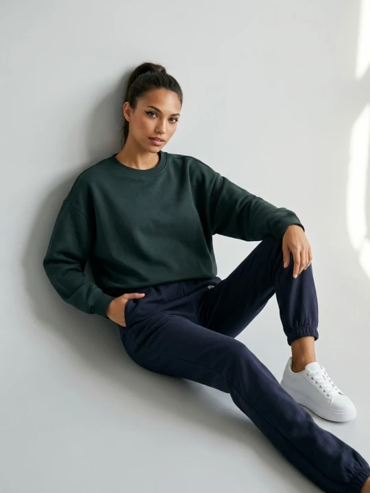Zdjęcie produktu Sinsay - Dresowe spodnie jogger z napisem MICHIGAN - granatowy