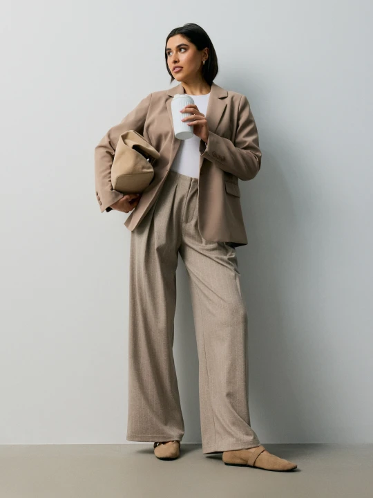 Zdjęcie produktu Sinsay - Eleganckie spodnie wide leg z zakładkami - beżowy