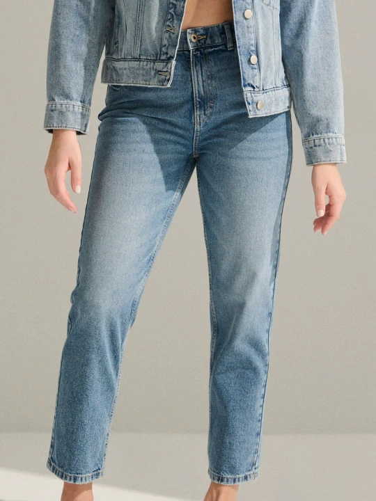 Zdjęcie produktu Sinsay - Jeansy mom fit - niebieski