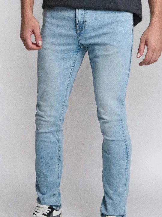 Zdjęcie produktu Sinsay - Jeansy skinny z efektem sprania - niebieski