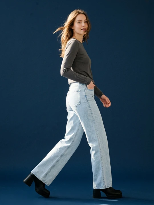 Zdjęcie produktu Sinsay - Jeansy wide leg high waist z efektem sprania - niebieski