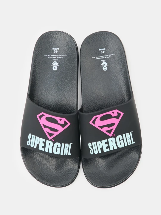 Zdjęcie produktu Sinsay - Klapki Supergirl - czarny