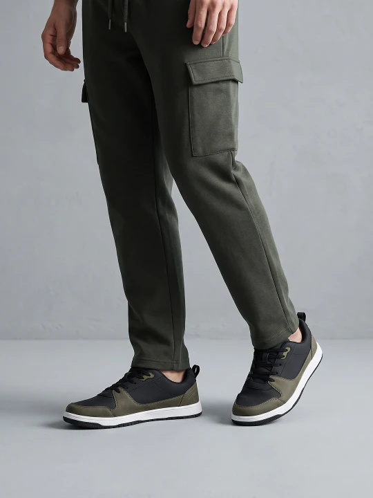 Zdjęcie produktu Sinsay - Sneakersy z imitacji skóry - wielobarwny