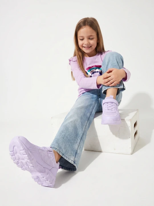 Zdjęcie produktu Sinsay - Sneakersy z siateczki z lekką podeszwą ze skórzaną wkładką - fioletowy