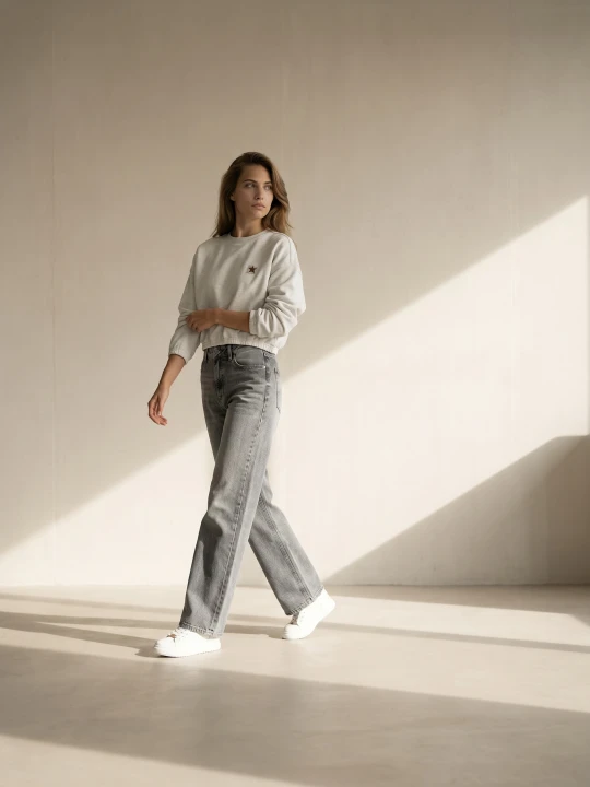 Zdjęcie produktu Sinsay - Spodnie jeansowe wide straight leg z efektem sprania - szary