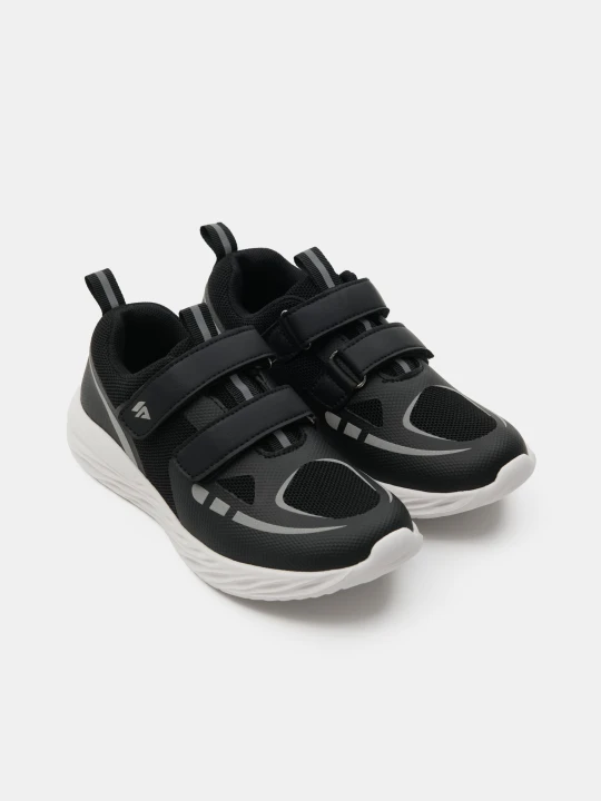 Zdjęcie produktu Sinsay - Sportowe sneakersy na rzep z siateczką i elementami odblaskowymi Active - czarny