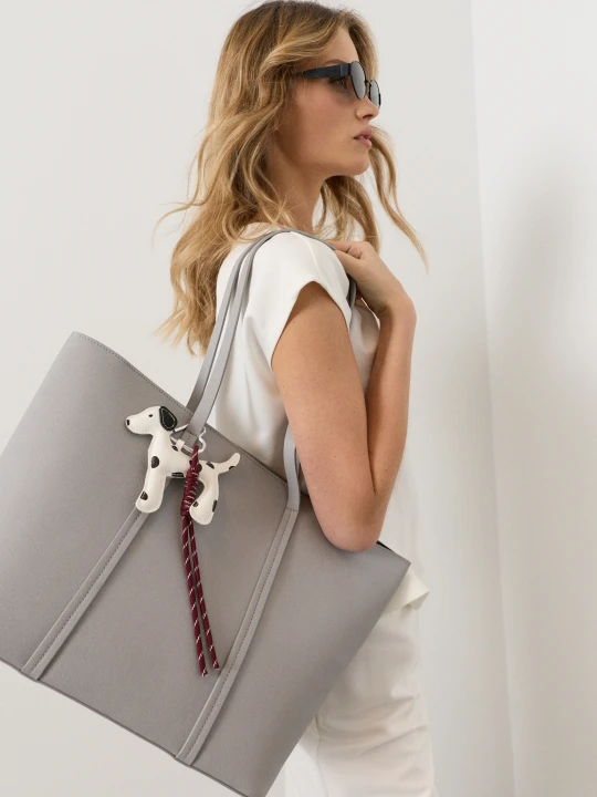 Zdjęcie produktu Sinsay - Torba shopper z imitacji skóry z zawieszką z motywem psa - szary