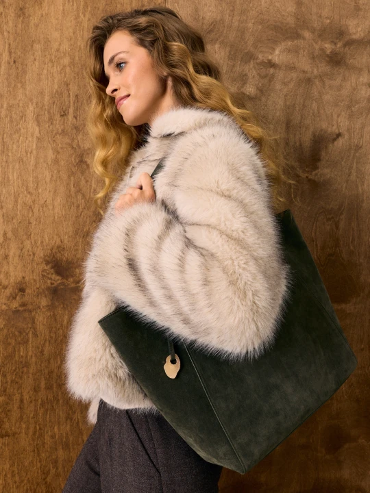 Zdjęcie produktu Sinsay - Torba shopper z imitacji zamszu z kosmetyczką - khaki