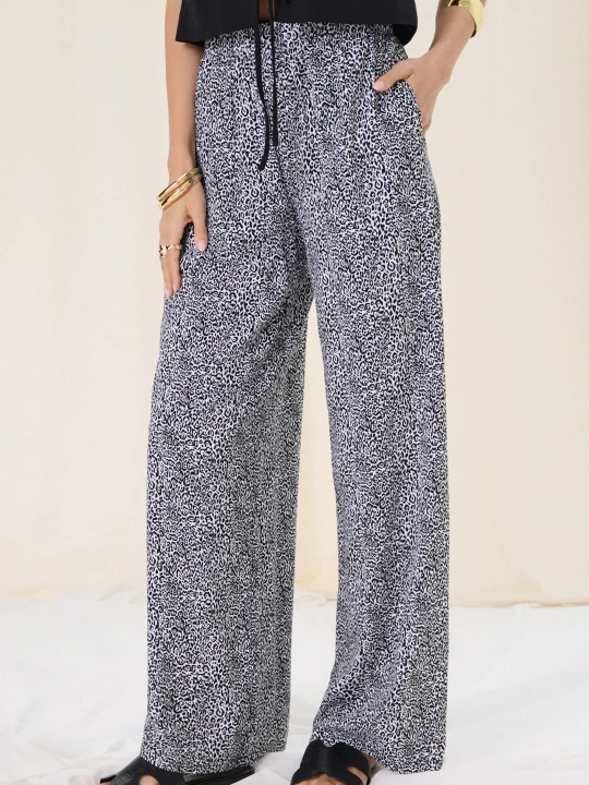 Zdjęcie produktu Sinsay - Wiskozowe spodnie wide leg w panterkę - wielobarwny