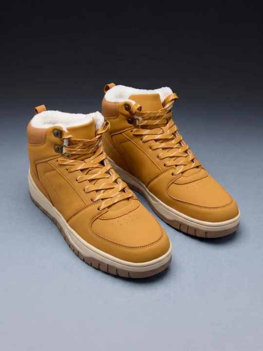Zdjęcie produktu Sinsay - Wysokie sneakersy z ociepleniem - żółty