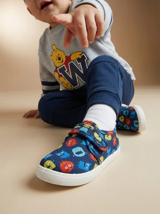 Zdjęcie produktu Sinsay - Wzorzyste trampki na rzep - Inny