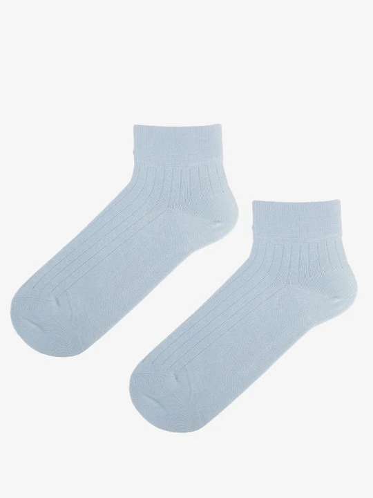 Zdjęcie produktu Skarpetki bawełniane damskie jasnoniebieskie z komfortowym ściągaczem Cotton Classic MARILYN