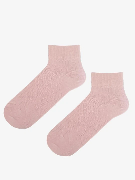 Zdjęcie produktu Skarpetki bawełniane damskie jasnoróżowe z komfortowym ściągaczem Cotton Classic MARILYN