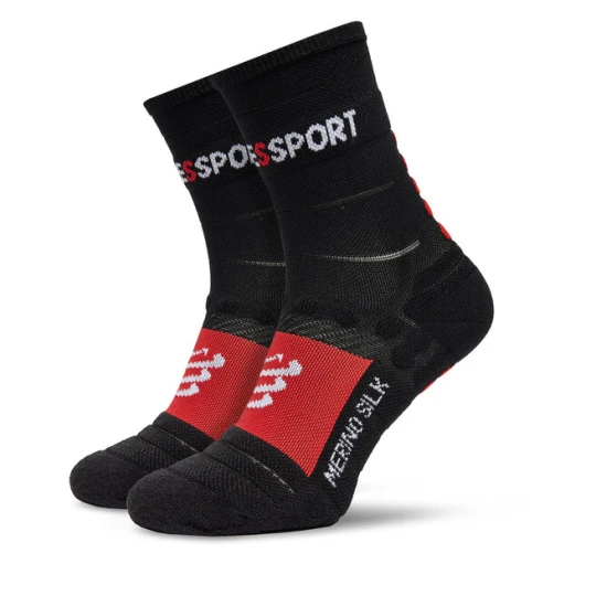 Zdjęcie produktu Skarpety długie Compressport Proracing V3.0 Winter Run SCRU2039012 Czarny