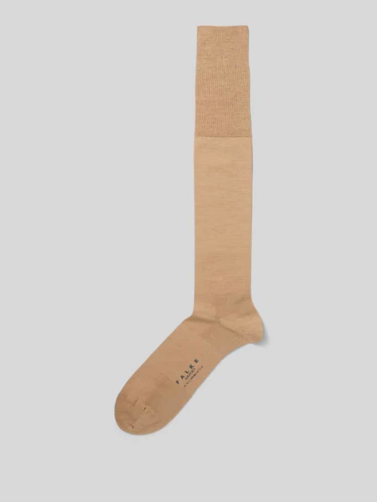 Zdjęcie produktu Podkolanówki z mieszanki wełny merino model 'Airport' Falke Camel