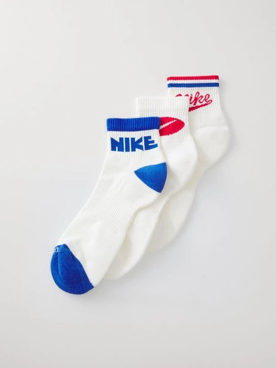 Zdjęcie produktu Skarpety sportowe Nike mleczny