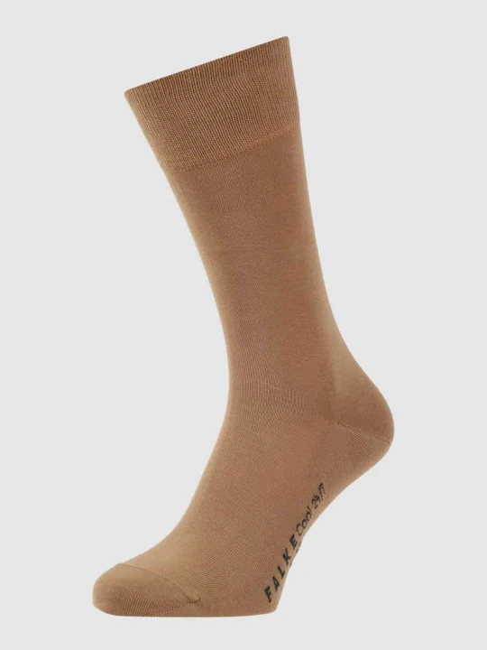 Zdjęcie produktu Skarpety z dodatkiem streczu model ‘COOL 24 / 7’ Falke Camel