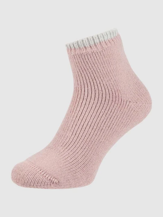 Zdjęcie produktu Skarpety z dodatkiem wełny model „COSY PLUSH” Falke Różowawy melanż