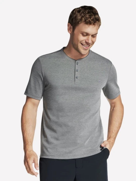 Zdjęcie produktu Skechers Off Duty krótkie Sleeve Henley - Grafitowy