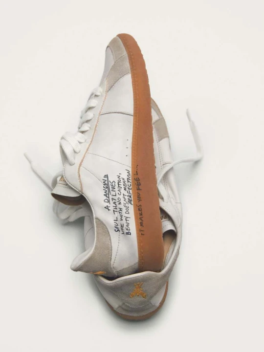 Zdjęcie produktu SKIN Sneakers ze skóry nappa z napisem Patrizia Pepe biały