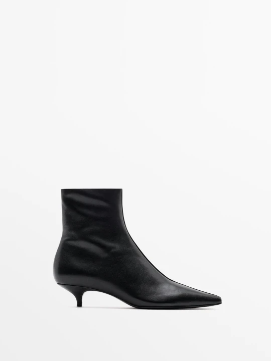 Zdjęcie produktu Skórzane Botki Na Niskim Obcasie - Czarny - Massimo Dutti - Female