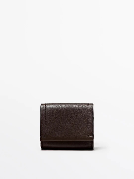Zdjęcie produktu Skórzane Etui Na Airpods Nappa - Brązowy - Massimo Dutti - Male