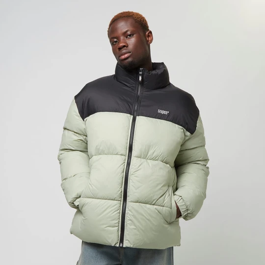 Zdjęcie produktu Small Logo Essential Puffer Jacket SNIPES zielony