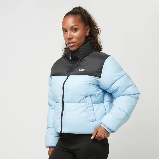 Zdjęcie produktu Small Logo Esssential Puffer Jacket SNIPES niebieski