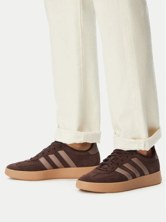 Zdjęcie produktu Sneakersy adidas Barreda KK2282 Brązowy