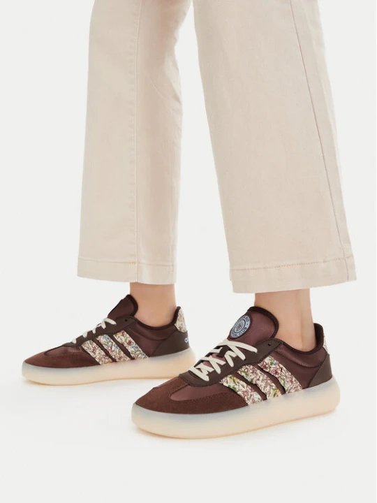 Zdjęcie produktu Sneakersy adidas by Stella McCartney Barreda Decode Shoes KI0134 Brązowy