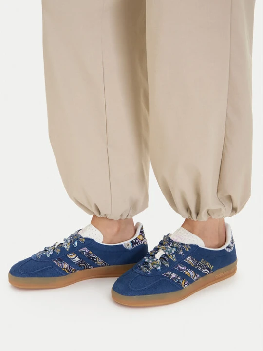 Zdjęcie produktu Sneakersy adidas Liberty London Gazelle Indoor KK4700 Granatowy