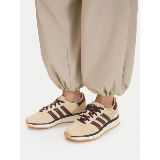 Zdjęcie produktu Sneakersy adidas Run 70S 2.0 Shoes JR2426 Beżowy