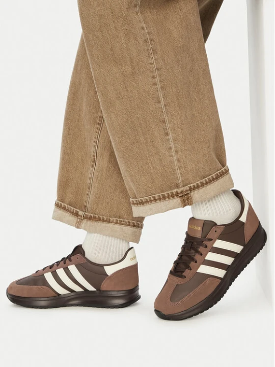 Zdjęcie produktu Sneakersy adidas Run 70S 2.0 Shoes KJ7187 Brązowy