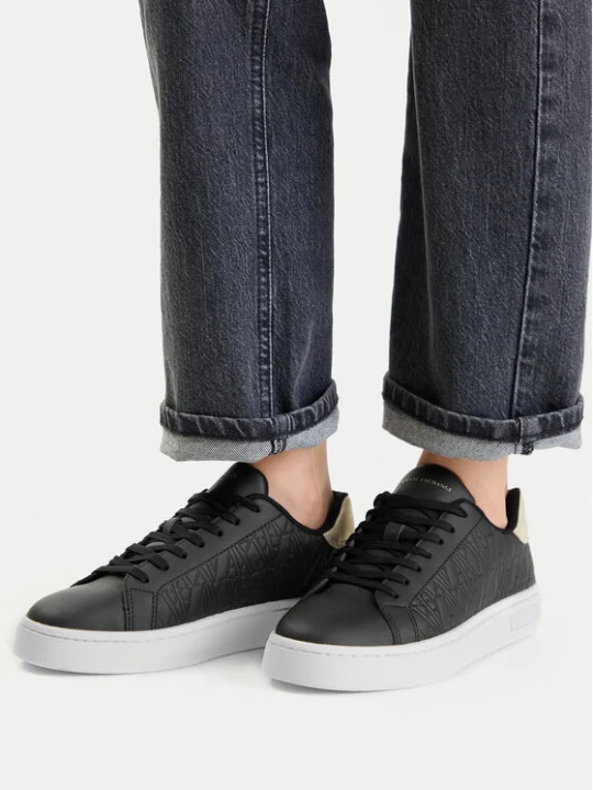 Zdjęcie produktu Sneakersy Armani Exchange XDX165 XV891 T780 Czarny