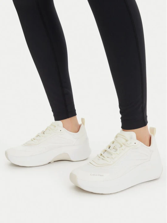 Zdjęcie produktu Sneakersy Calvin Klein Chunky Runner Laceup Hf Blst Ny HW0HW03111 Biały