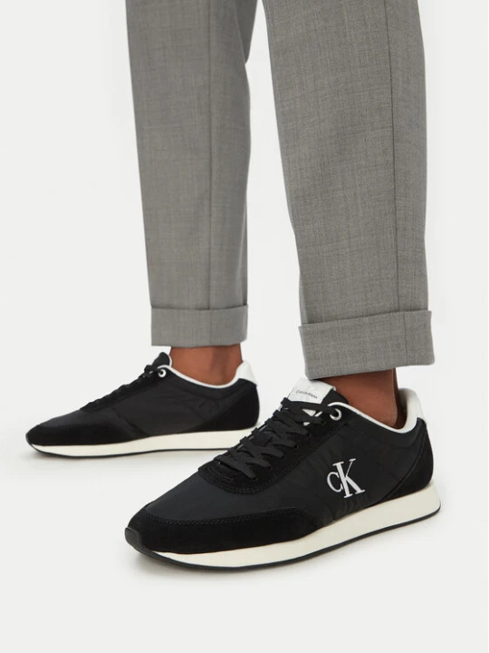 Zdjęcie produktu Sneakersy Calvin Klein Jeans Retro Runner Ess Mix Mat YM0YM01361 Czarny
