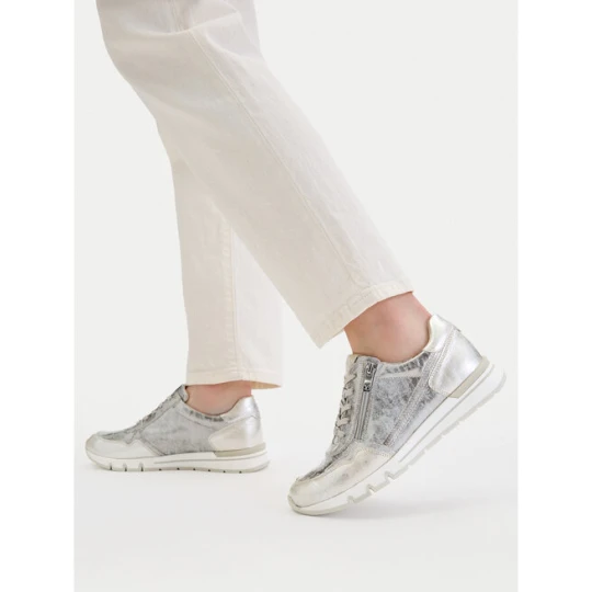 Zdjęcie produktu Sneakersy Caprice 9-23750-46 Srebrny