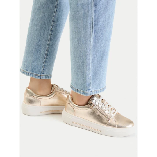 Zdjęcie produktu Sneakersy Clarks Hollyrose Zip 26185916 Złoty