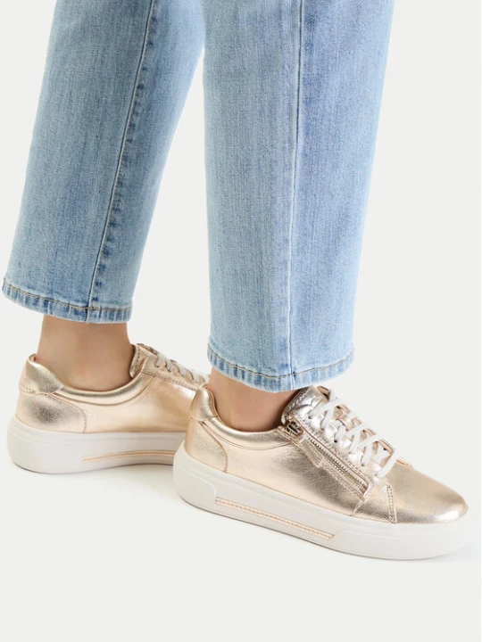 Zdjęcie produktu Sneakersy Clarks Hollyrose Zip 26185916 Złoty