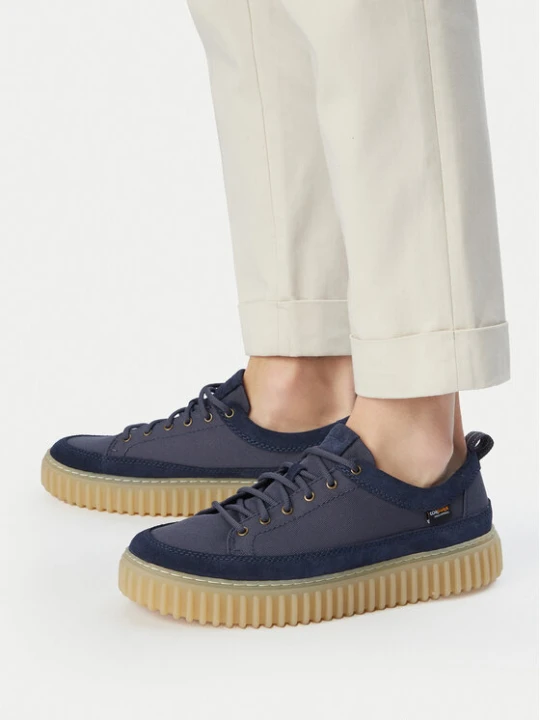 Zdjęcie produktu Sneakersy Clarks Torhill Lace 26186153 Granatowy