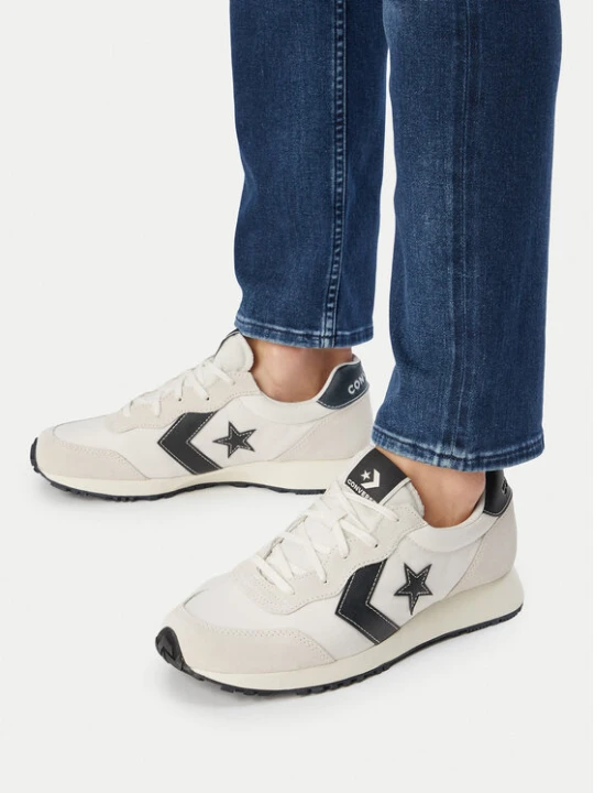 Zdjęcie produktu Sneakersy Converse Omega Trainer A13323C Beżowy