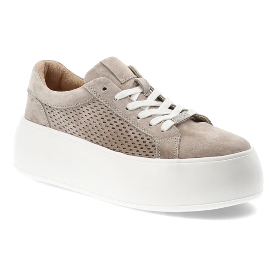 Zdjęcie produktu Sneakersy damskie Filippo, cholewka ze skóry naturalnej zamszowej perforowane wstawki po bokach wiązany fason, beżowe, DP7520 / 26
