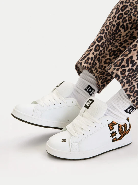 Zdjęcie produktu Sneakersy DC Shoes CEOWB-V5-10116 Biały