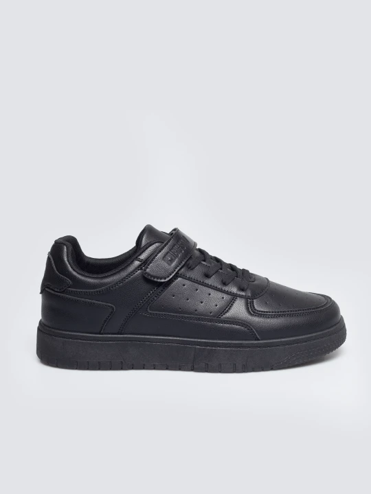 Zdjęcie produktu sneakersy dziecięce ze skóry ekologicznej czarne tt374150 906 Big Star