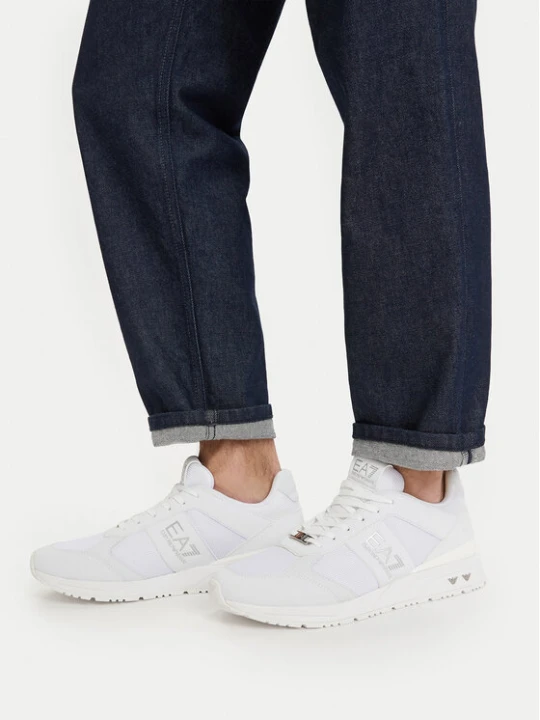 Zdjęcie produktu Sneakersy EA7 Emporio Armani 7X000656 AF13550 MZ024 Biały