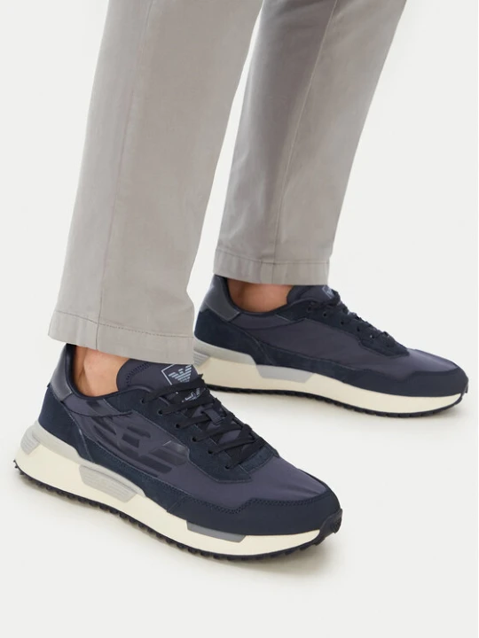 Zdjęcie produktu Sneakersy EA7 Emporio Armani 7X000874 AF28089 MB784 Granatowy