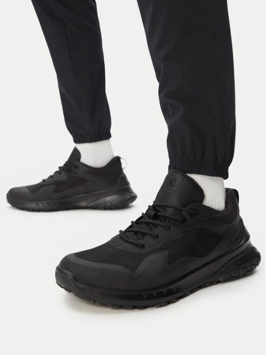 Zdjęcie produktu Sneakersy ECCO Ult-Trn 82433451094 Czarny